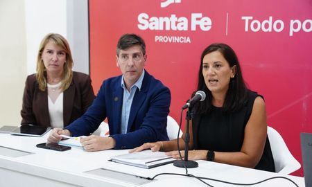 Inversión en bienestar y operatividad: Provincia amplía la cobertura de salud mental y mejora la movilidad para las fuerzas de seguridad. Inversión en bienestar y operatividad: Provincia amplía la cobertura de salud mental y mejora la movilidad para las fuerzas de seguridad.