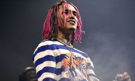 una serpiente mordio al rapero lil pump cuando filmaba un videoclip una serpiente mordio al rapero lil pump cuando filmaba un videoclip