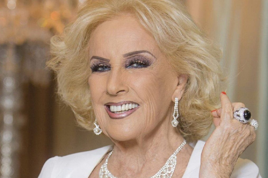 Mirtha vuelve a la pantalla. Tiene 94 años.