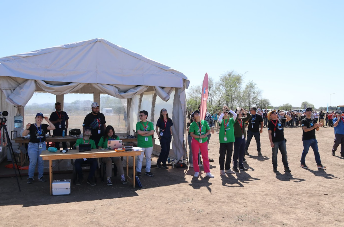Desde el Instituto Técnico de Aguilares en Concepción, Tucumán, realizaron una misión orientada a medir la calidad del aire y la contaminación que produce la quema de caña de azúcar y los basurales a cielo abierto.