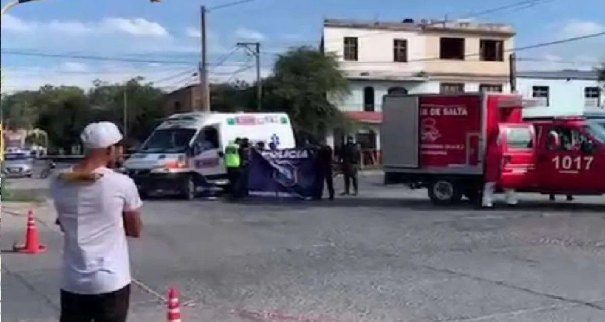 Una nena viajaba en el auto con su papá