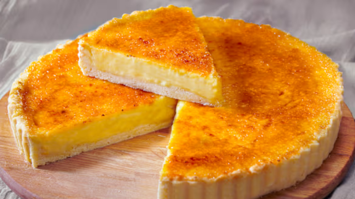La receta de torta brulée de bananas que todos quieren probar