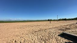 Con casi 200 efectivos, la ciudad de Santa Fe tendrá los festejos gratuitos con DJs en vivo sobre la arena, en Alte. Brown y Pedro de Vega.