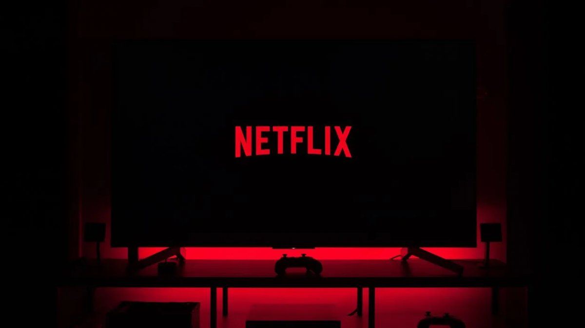 Netflix empezará a cobrar por compartir tu usuario y contraseña