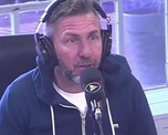 El periodista y conductor deportivo Emiliano Pinsón (50) reveló que hace un año fue diagnosticado con Parkinson, y relató los pormenores que sufre a raíz de la enfermedad. El periodista y conductor deportivo Emiliano Pinsón (50) reveló que hace un año fue diagnosticado con Parkinson, y relató los pormenores que sufre a raíz de la enfermedad.