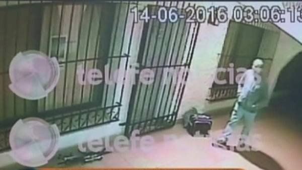 El video de José López con los bolsos llenos de dólares en el convento