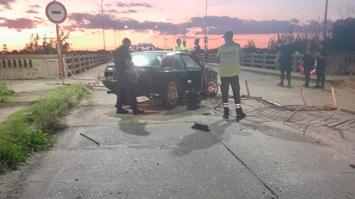 Al momento del hecho se encontraba personal de seguridad, que realizaba guardias por el cierre del Carretero. Al momento del hecho se encontraba personal de seguridad, que realizaba guardias por el cierre del Carretero.