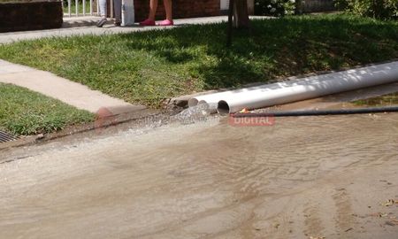 barrio guadalupe: la laguna que ya lleva dos meses barrio guadalupe: la laguna que ya lleva dos meses