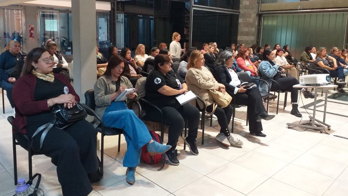 Desde Festram ratificaron que seguirán construyendo juntos los derechos de los/as trabajadores. Desde Festram ratificaron que seguirán construyendo juntos los derechos de los/as trabajadores.