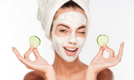Pepino y aloe vera para limpiar el rostro de manera natural. Pepino y aloe vera para limpiar el rostro de manera natural.