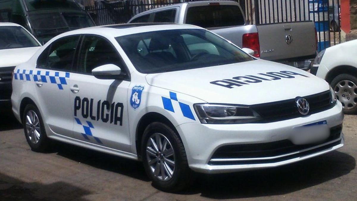 La fiscalía investiga la agresión ocurrida dentro de la comisaría.