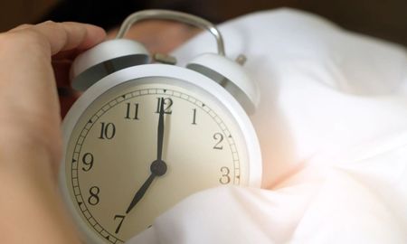 Es muy importante dormir las horas necesarias para tener un buen rendimiento al otro día. Es muy importante dormir las horas necesarias para tener un buen rendimiento al otro día.