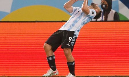 Argentina le ganó fácilmente a Bolivia por 4 a 1 y las redes se llenaron de memes. Argentina le ganó fácilmente a Bolivia por 4 a 1 y las redes se llenaron de memes.