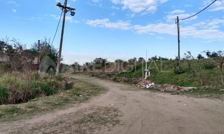 Robo y abuso en la bajada Distéfano y el terraplén Robo y abuso en la bajada Distéfano y el terraplén