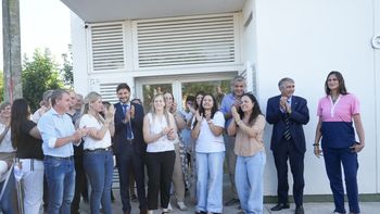 Pullaro inauguró el renovado Centro de Salud de barrio Malabrigo en la ciudad de Helvecia