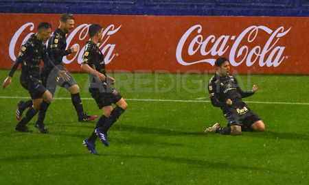 Aire de Santa Fe | velez colon torneo liga profesional farias