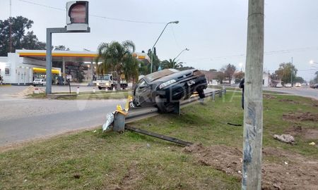 El accidente ocurrió en la zona conocida como la curva de Mauri, en la ciudad de Santo Tomé. El accidente ocurrió en la zona conocida como la curva de Mauri, en la ciudad de Santo Tomé.