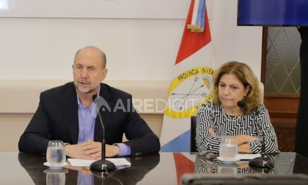 Omar Perotti, junto a Sonia Martorano. Omar Perotti, junto a Sonia Martorano.