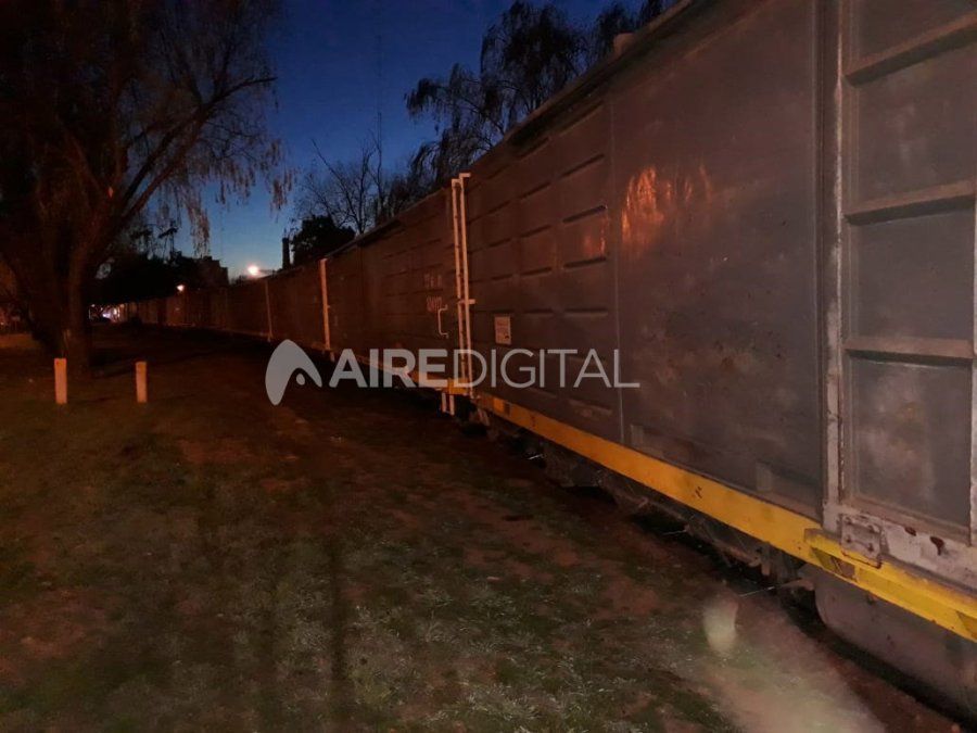 Tren 2 marca.jpg