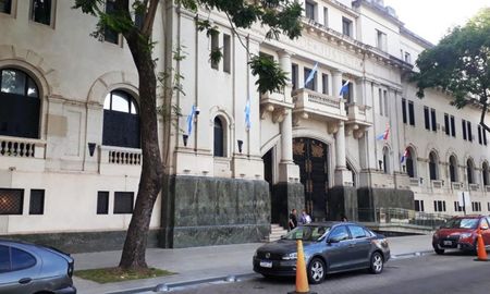 Las jubilaciones más altas se pagan a ex miembros del Poder Judicial. Las jubilaciones más altas se pagan a ex miembros del Poder Judicial.