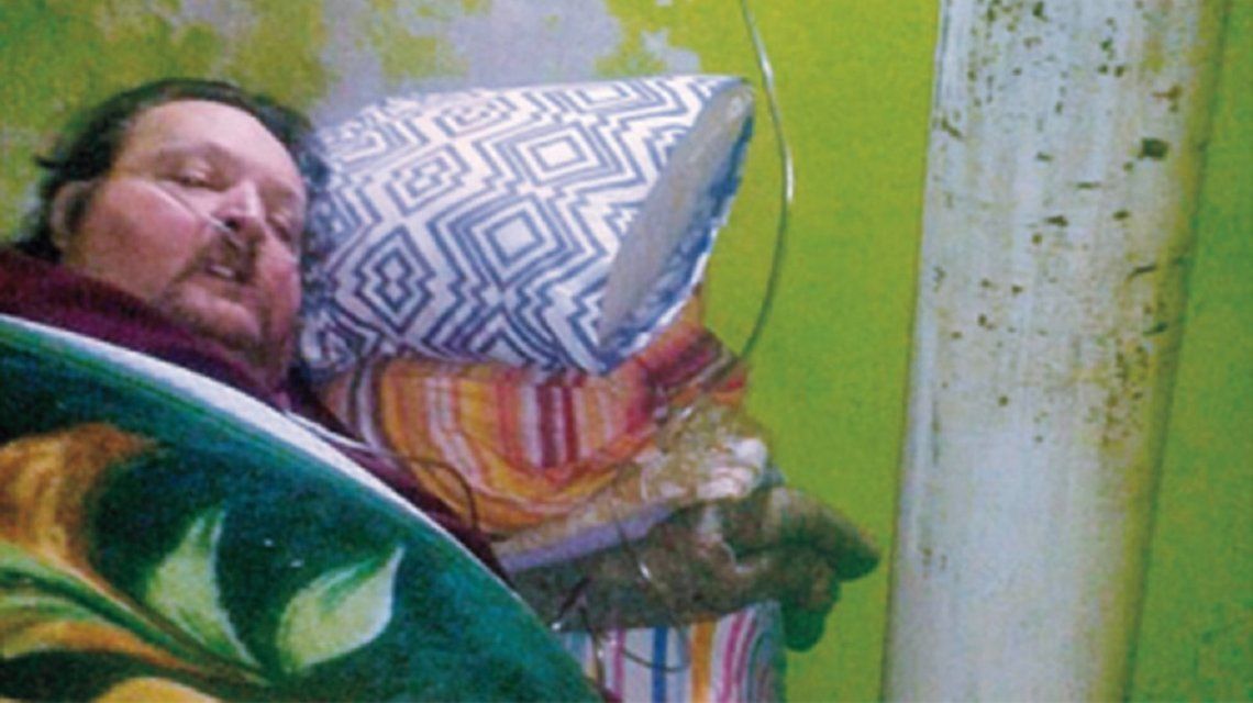 Desesperado pedido de ayuda para un hombre con obesidad mórbida