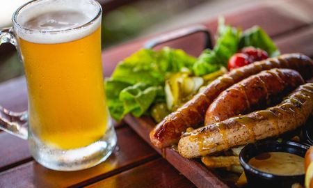 escapada por la ruta de la salchicha en cordoba, donde probar la mejor cocina alemana escapada por la ruta de la salchicha en cordoba, donde probar la mejor cocina alemana