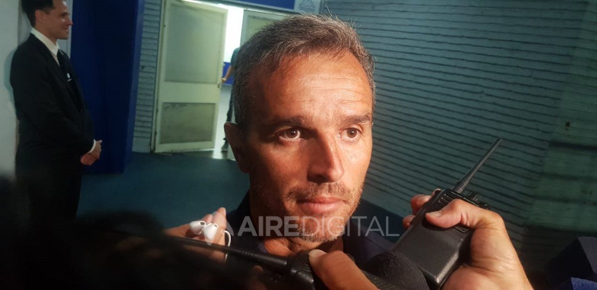 Lavallén, sin excusas: No podemos tener consistencia en el juego cuando tenemos la pelota