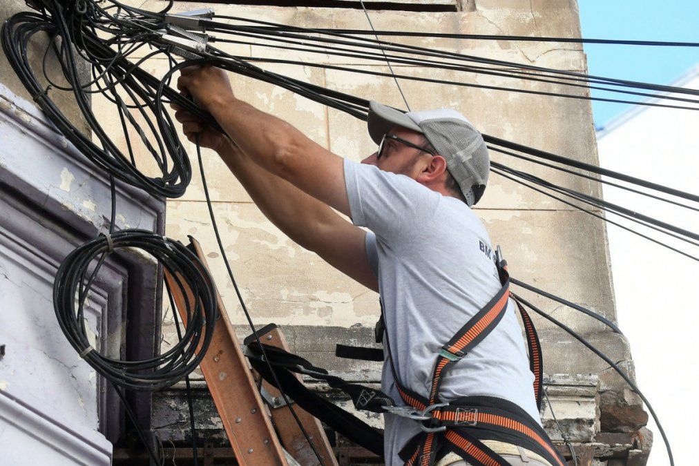 Se instalarán cámaras fijas y domos.&nbsp;