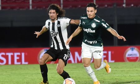 Palmeiras y Libertad definen quién pasa a semifinales de Copa Libertadores tras el empate 1-1 en la ida, en Paraguay. Palmeiras y Libertad definen quién pasa a semifinales de Copa Libertadores tras el empate 1-1 en la ida, en Paraguay.