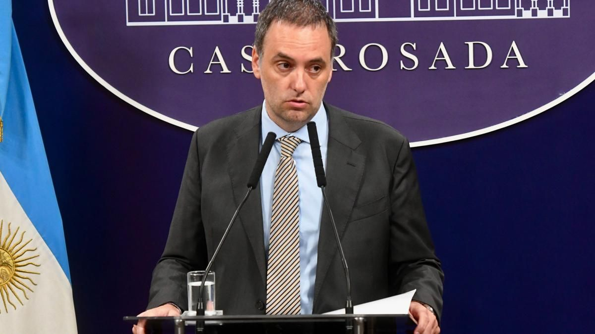 La DURA decisión que tomó Javier Milei para los empleados estatales que hagan paro el 24 de enero