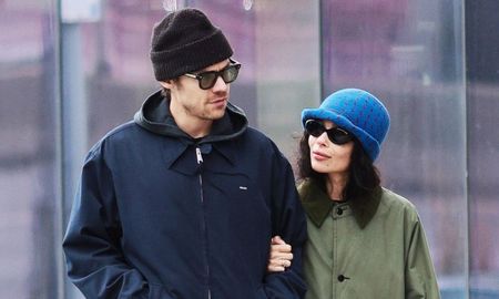 Harry Styles se casa: el anillo millonario de Zoë Kravitz.