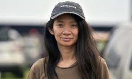 Chloé Zhao, la directora de Nomadland que se abre camino en Hollywood. Chloé Zhao, la directora de Nomadland que se abre camino en Hollywood.