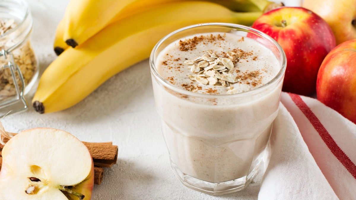 Cómo hacer el mejor licuado de manzana y avena: la receta más rica y rápida