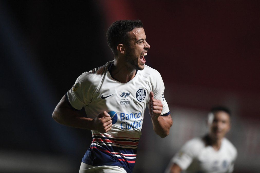 El Ciclón fue contundente y se llevó una gran victoria como local.