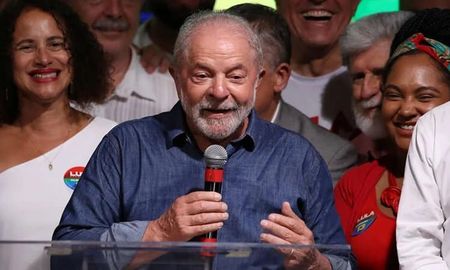 Lula inicia el intento de conversión de bolsonaristas a lulistas en el Congreso. Lula inicia el intento de conversión de bolsonaristas a lulistas en el Congreso.