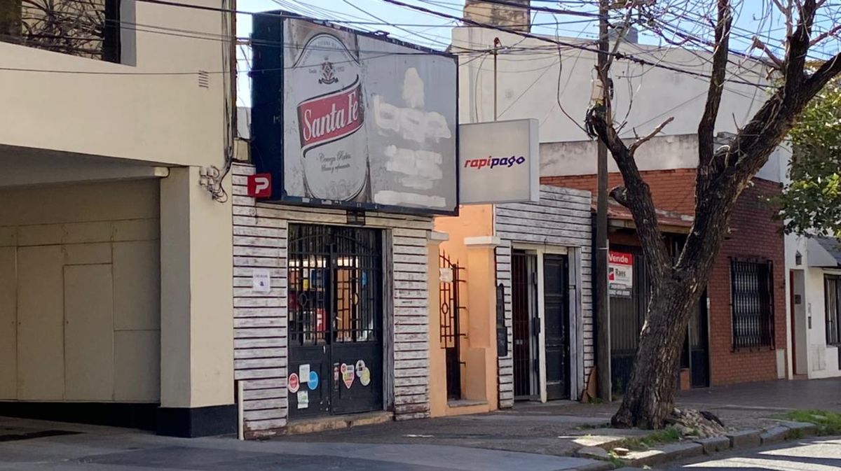 El robo ocurrió este sábado por la tarde en un local ubicado sobre Cándido Pujato