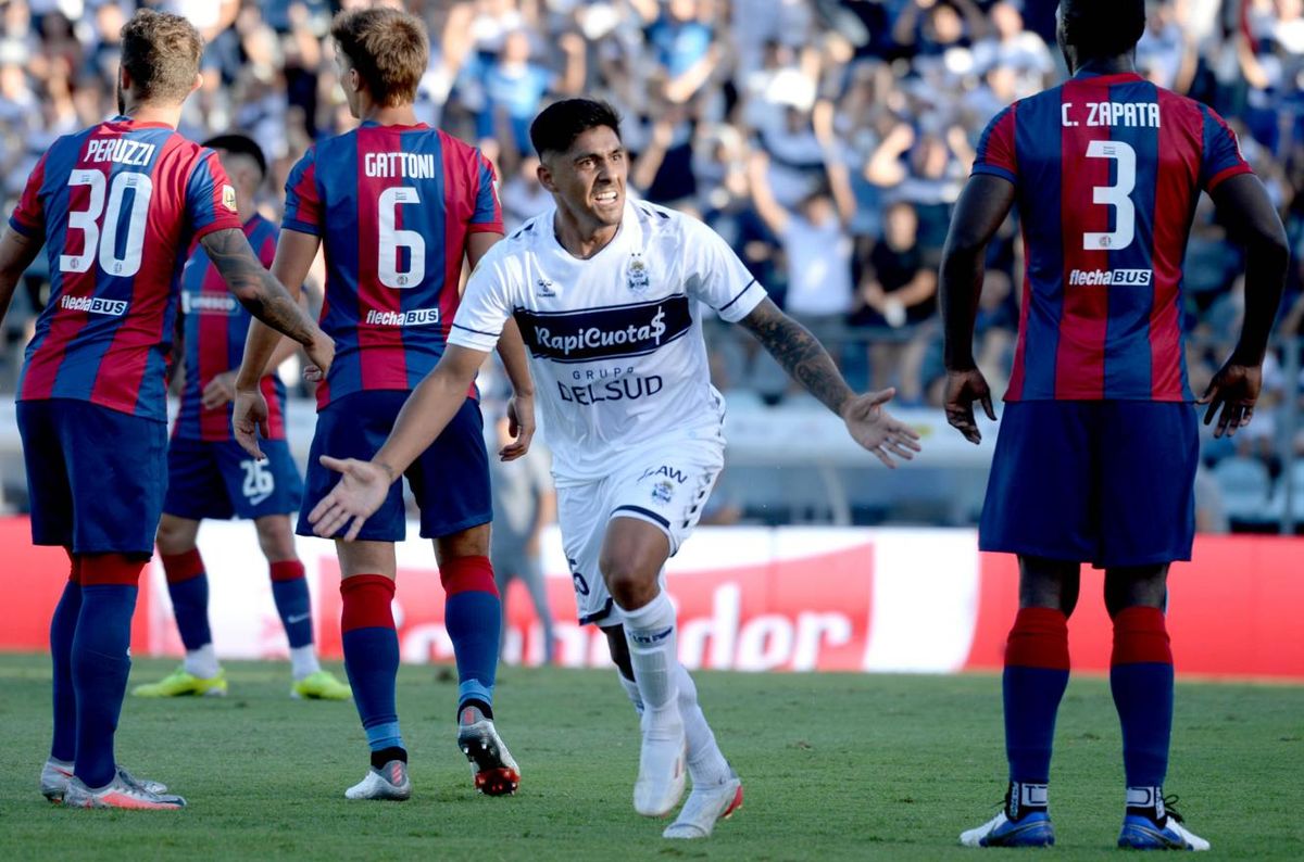 ¿Se lo duermen a Unión? Un club de la Liga Profesional aceleró por Tarragona y su llegada estaría al caer