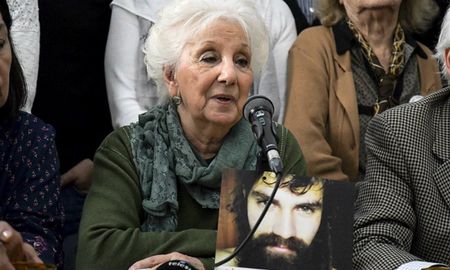 estela de carlotto: ?patricia bullrich es una gendarme mala? estela de carlotto: ?patricia bullrich es una gendarme mala?