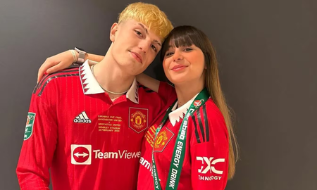 Manchester United tomó una decisión que no les gustó a las familias de los jugadores. Manchester United tomó una decisión que no les gustó a las familias de los jugadores.
