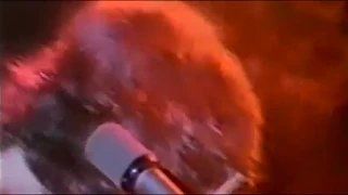 Música prohibida para mayores.