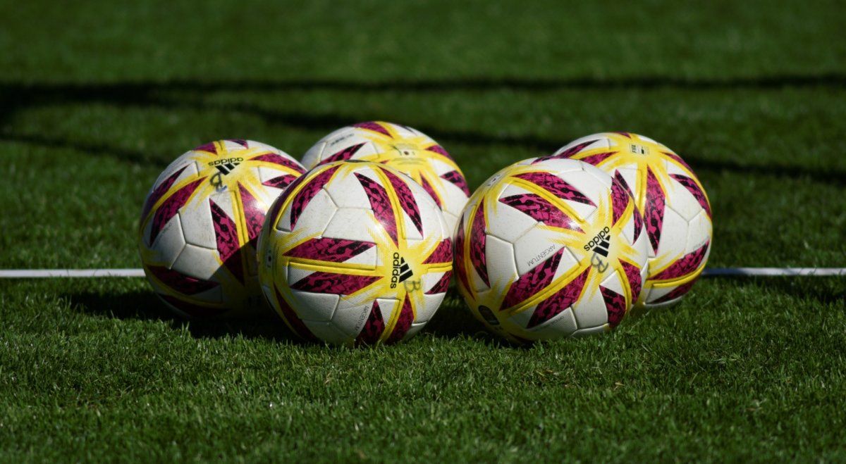 La clase pol&iacute;tica argentina no anticipa una fecha cierta de reanudaci&oacute;n del f&uacute;tbol ante el aumento de casos de coronavirus