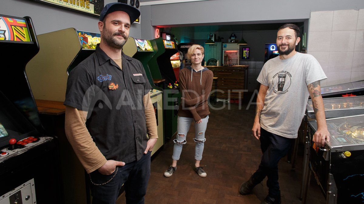 Insert Coin Nights formó una comunidad y se convirtió en el refugio de la cultura Arcade en Santa Fe.