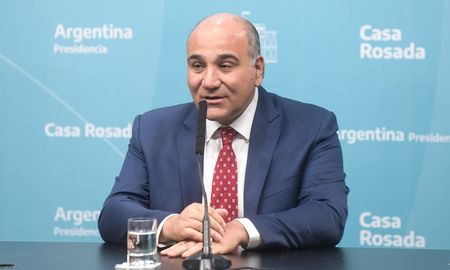 Manzur negó declinar su candidatura a vicegobernador, luego de que la Corte Suprema de Justicia de la Nación suspendiera las elecciones en la provincia. Manzur negó declinar su candidatura a vicegobernador, luego de que la Corte Suprema de Justicia de la Nación suspendiera las elecciones en la provincia.