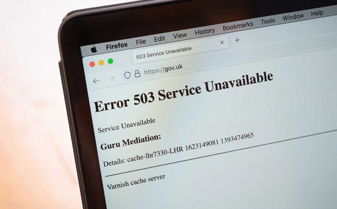 Miles de celulares y computadoras caerán ante el apagón de Internet: qué es y cuándo ocurrirá