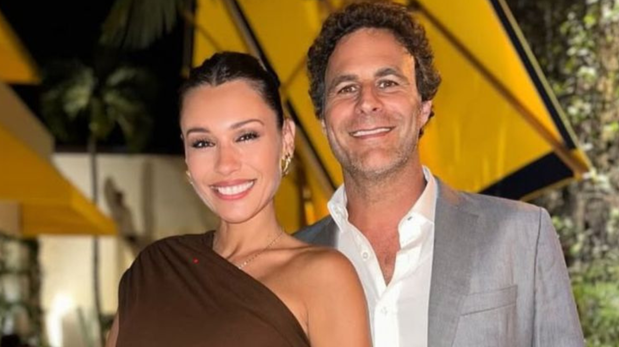 Pampita viajó a Miami con amigos para atravesar el difícil momento lejos de la exposición mediática.