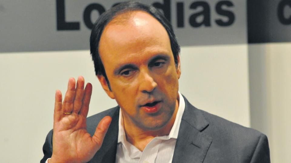 Corral: “No está bueno que la Justicia se meta en la vida partidaria”