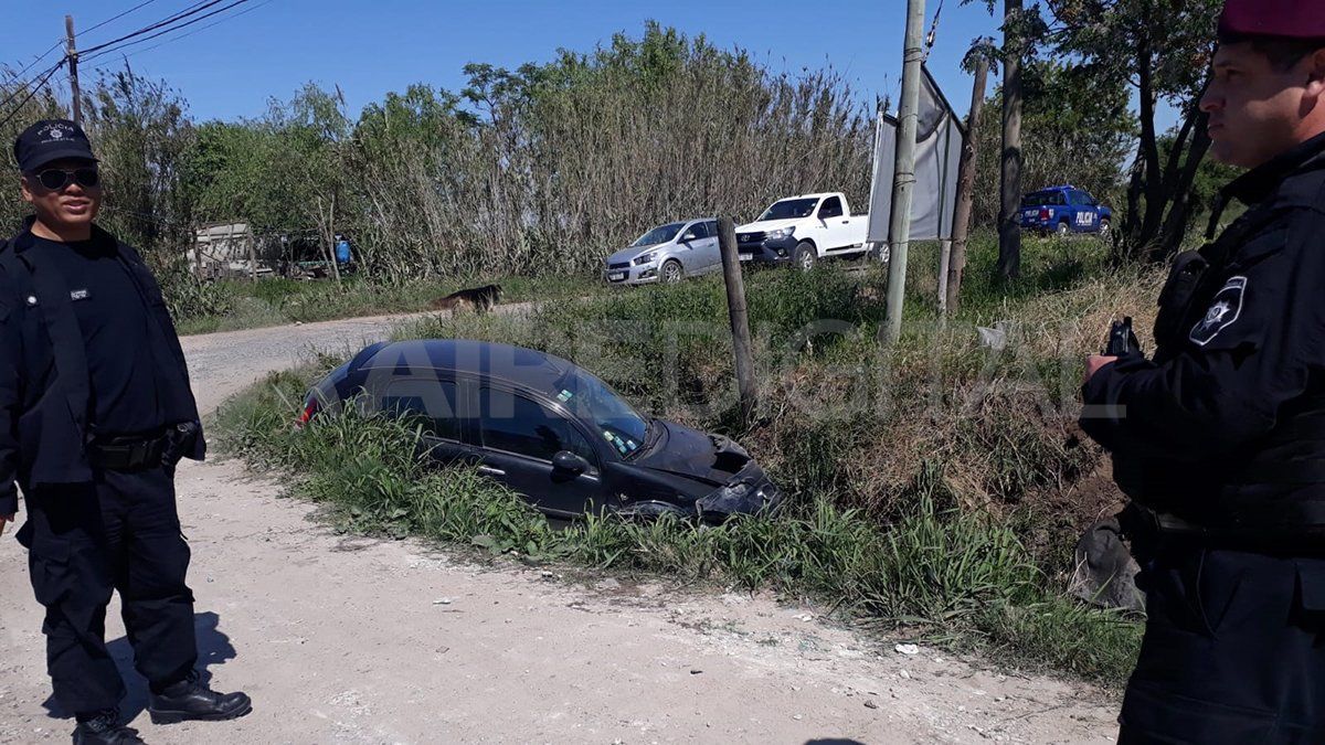 Los vehículos terminaron en una zanja.