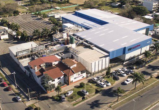 En 2019 el grupo Olio compró el frigorífico Alberdi, ubicado en Oro Verde, Entre Ríos, para incrementar sus exportaciones de carne a China.