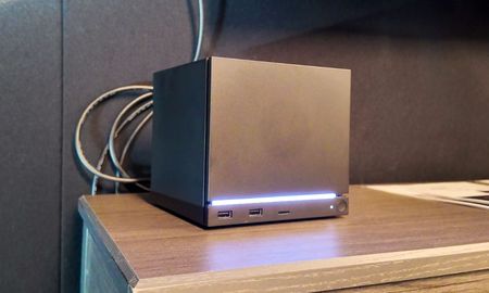 La nueva Steam Machine apunta a transformar el living en un espacio de gaming sin complicaciones. La nueva Steam Machine apunta a transformar el living en un espacio de gaming sin complicaciones.