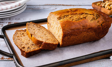Pan de banana: la receta rápida y económica para los mates de la merienda Pan de banana: la receta rápida y económica para los mates de la merienda
